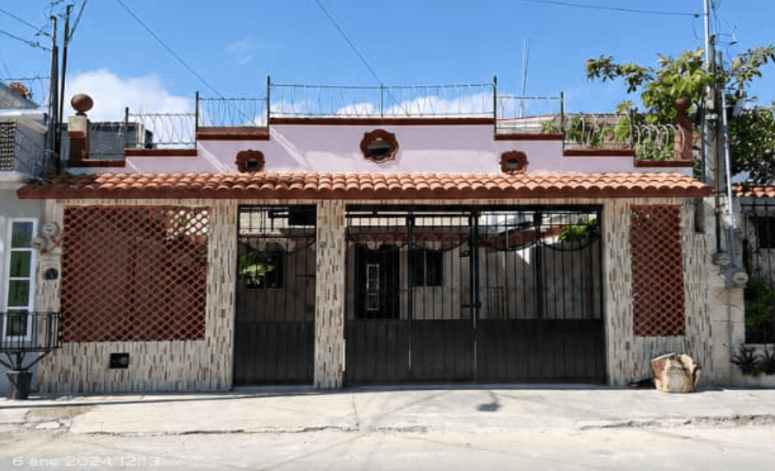 Casa a un costado de Home Depot — Chetumal
